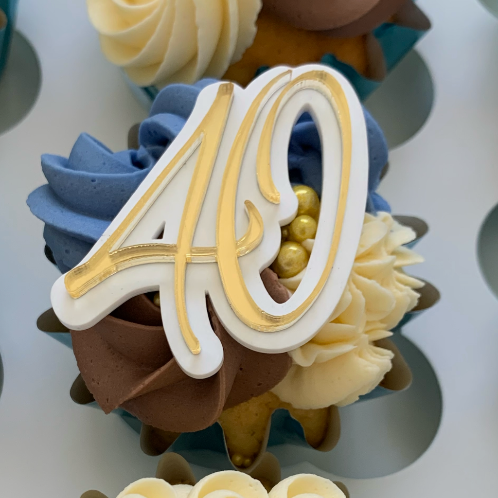 26 Unique Letter and Number Cakes for Birthdays